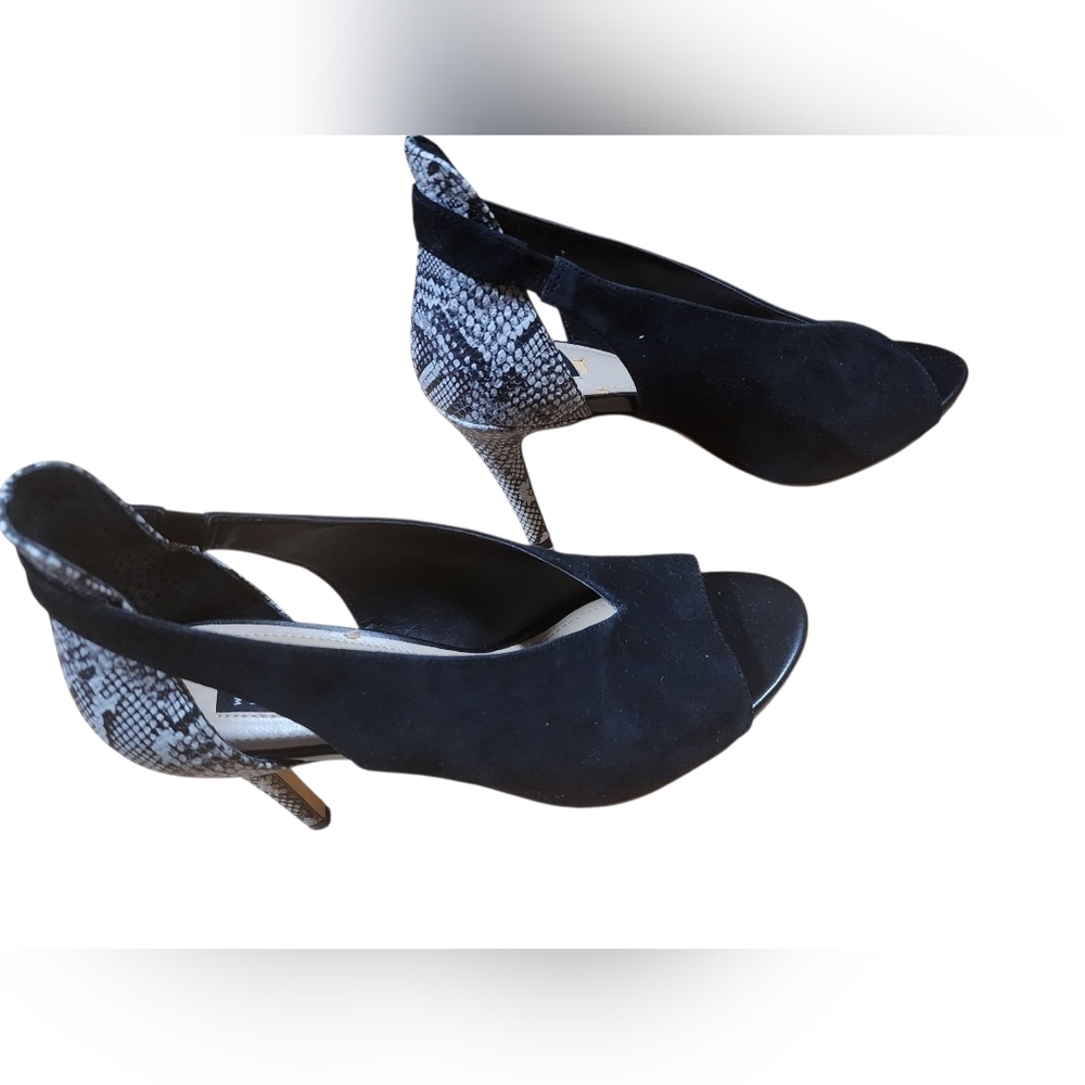 White House Black Market Women’s Heels – Size 7.5M - Picture 8 of 10